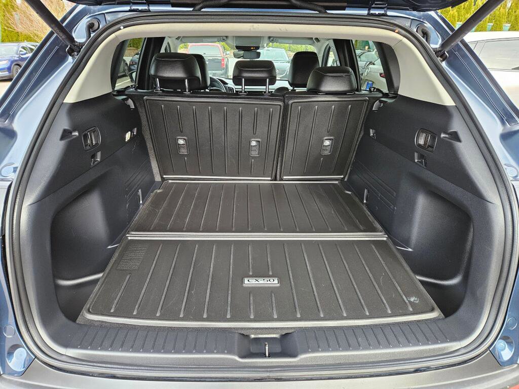 Certified 2025 MAZDA CX-50 AWD 2.5 S w/ Weather Package image 10