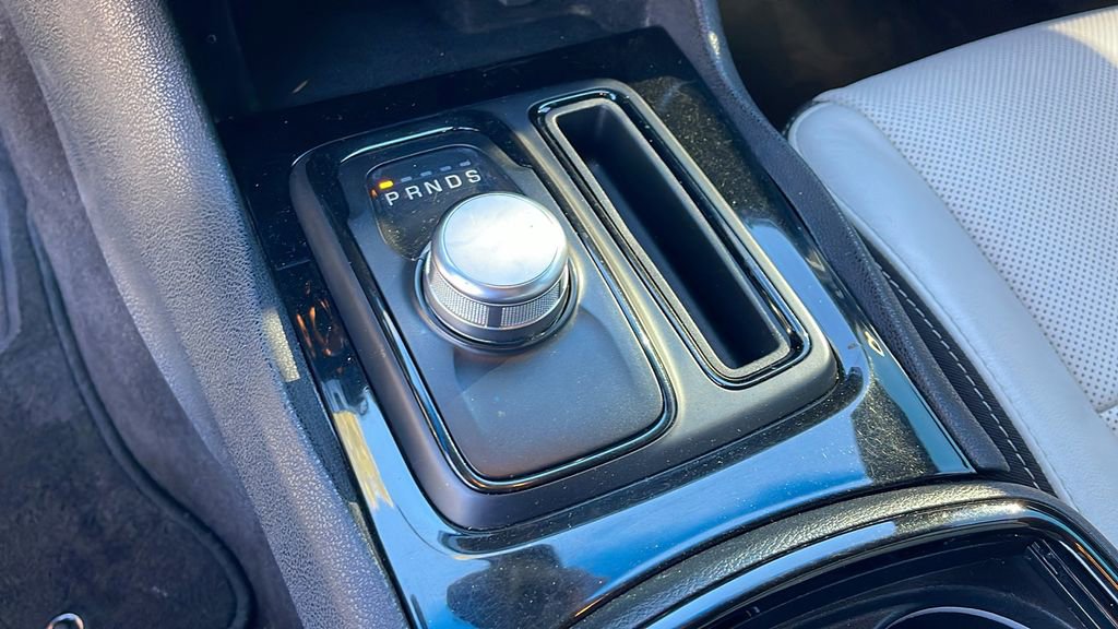 Used 2018 Chrysler 300 S w/ 300S Premium Group 2 image 21