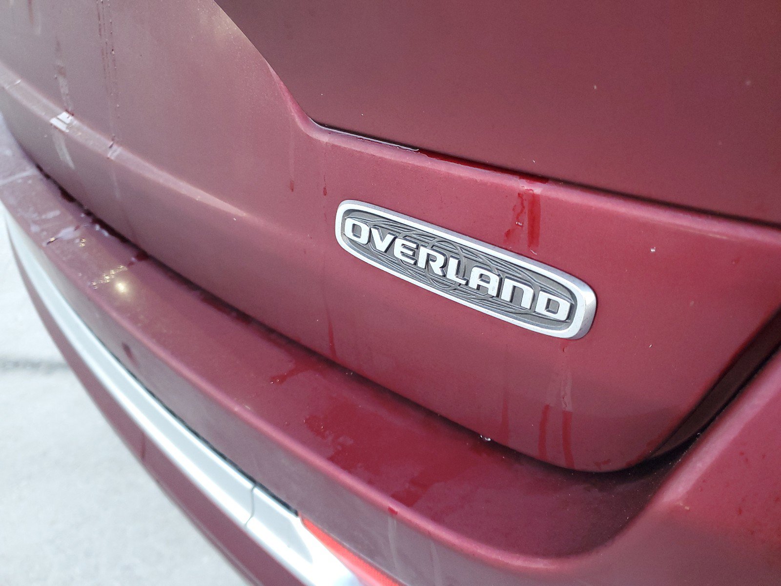 Used 2024 Jeep Grand Cherokee Overland w/ Advanced Protech Group III image 7