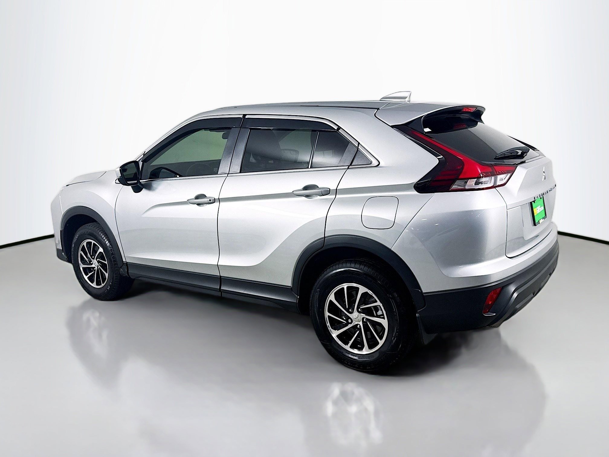 Used 2025 Mitsubishi Eclipse Cross ES image 7