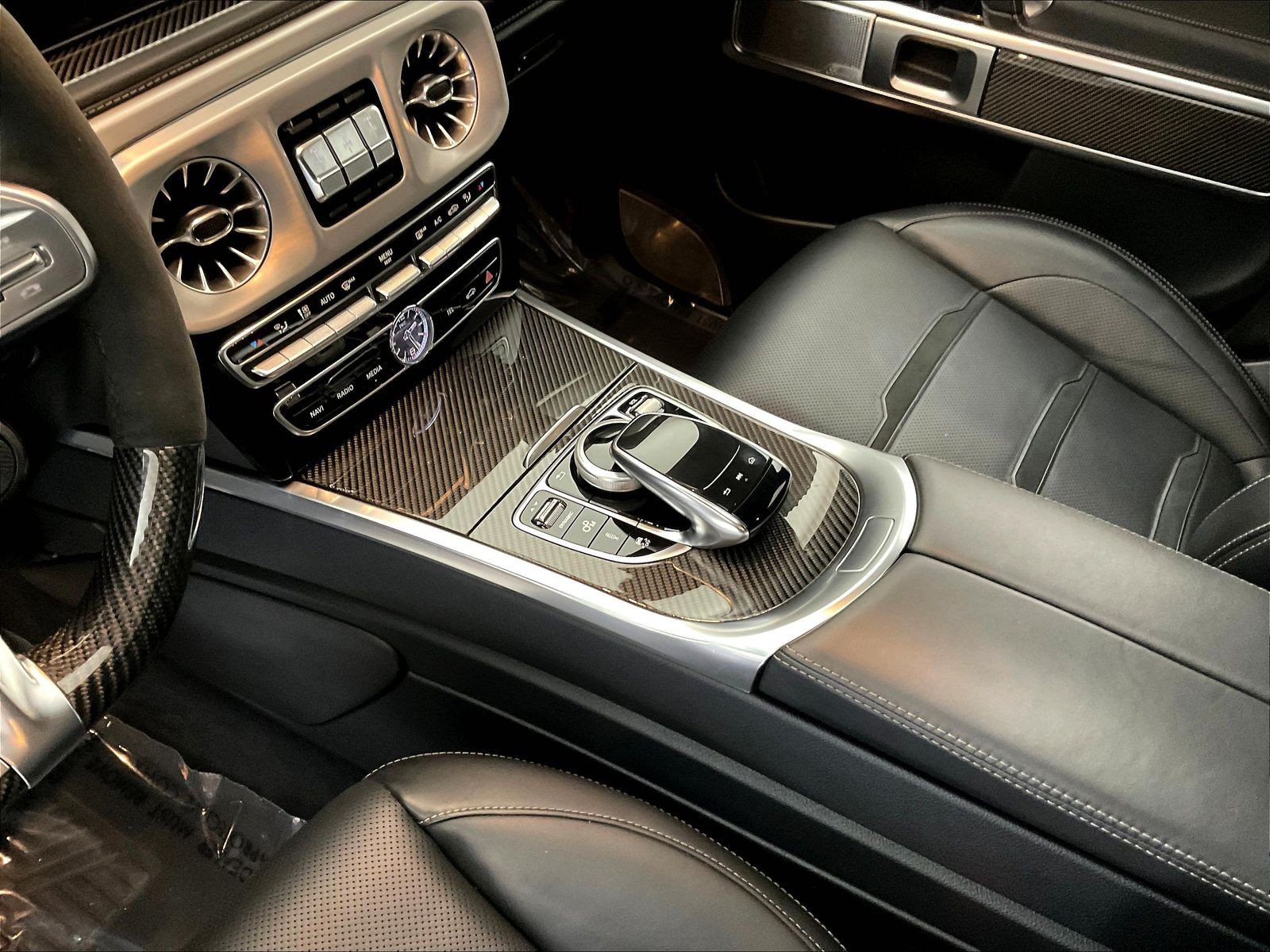 Certified 2021 Mercedes-Benz G 63 AMG 4MATIC w/ Seat Comfort Package image 18