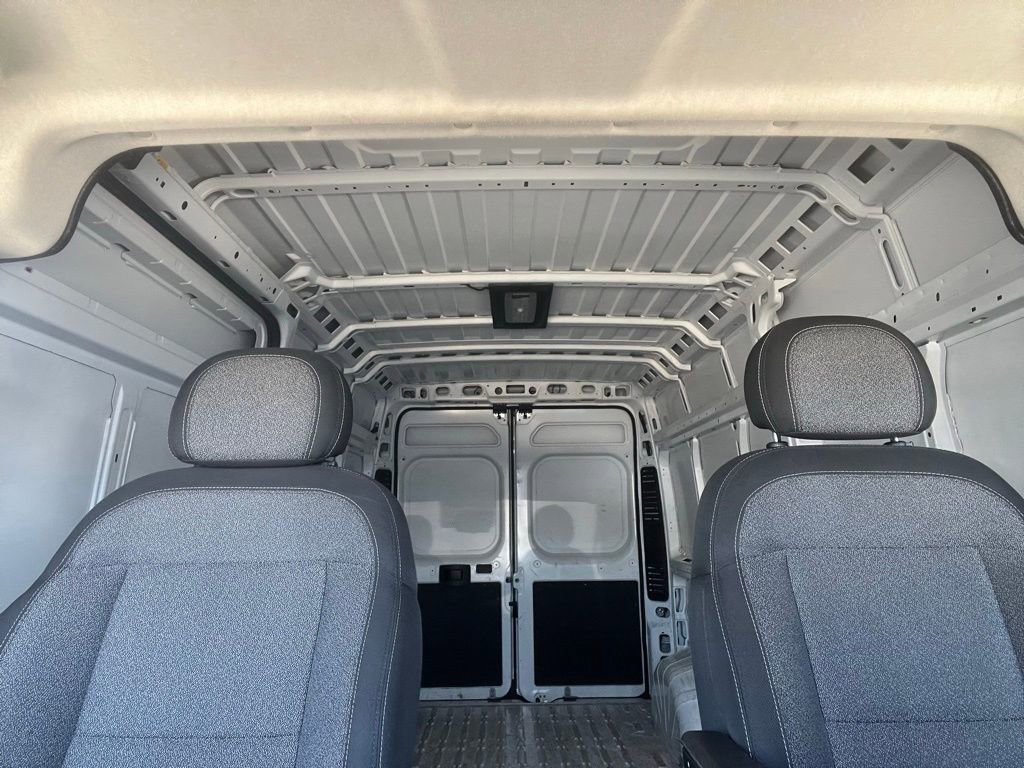 Used 2024 RAM ProMaster 2500 w/ Safety Group image 14