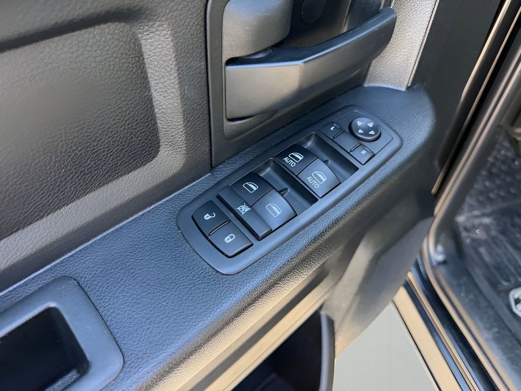 Used 2019 RAM 1500 Express w/ Wheel & Sound Group image 20