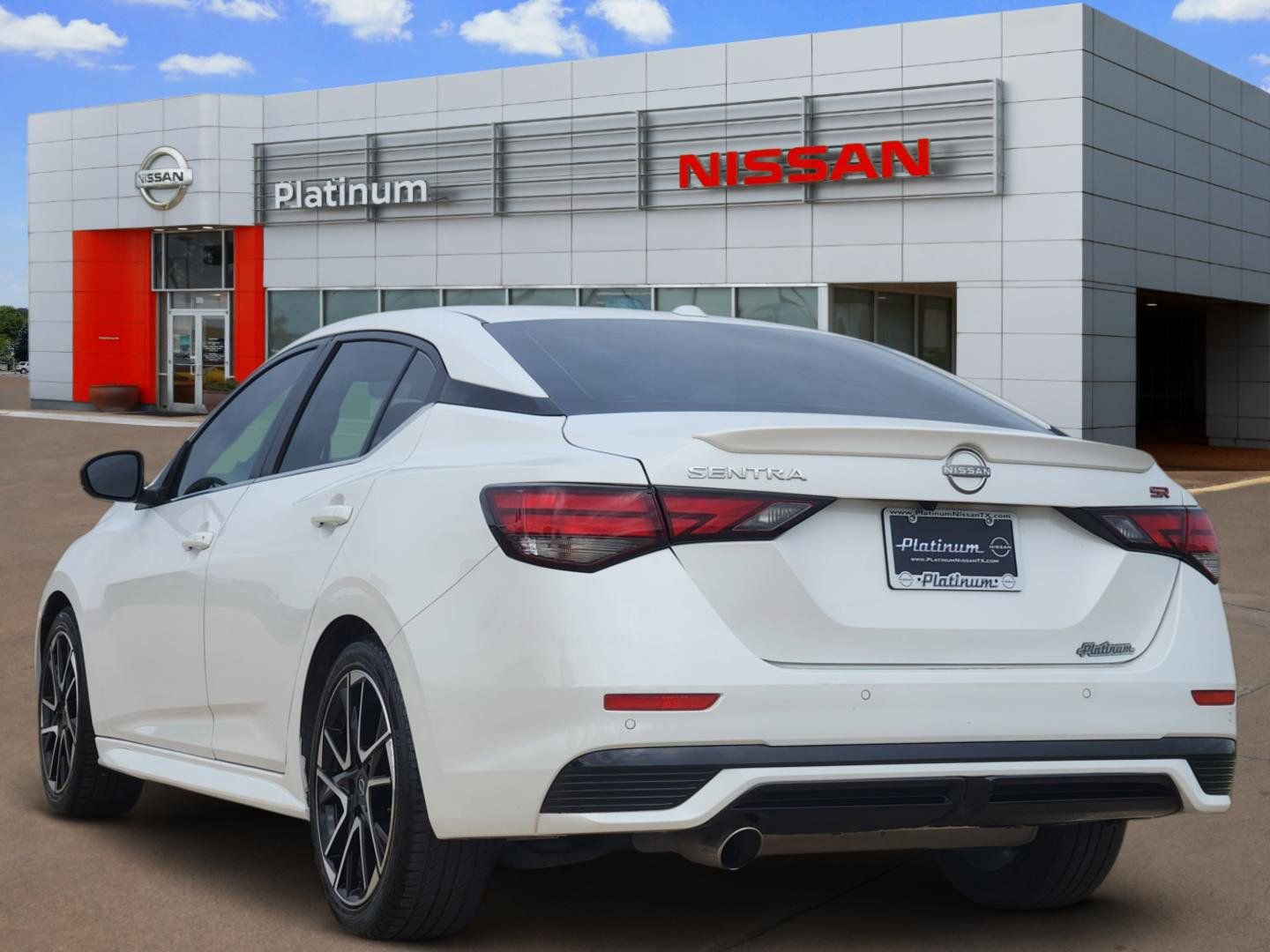 Used 2024 Nissan Sentra SR image 5