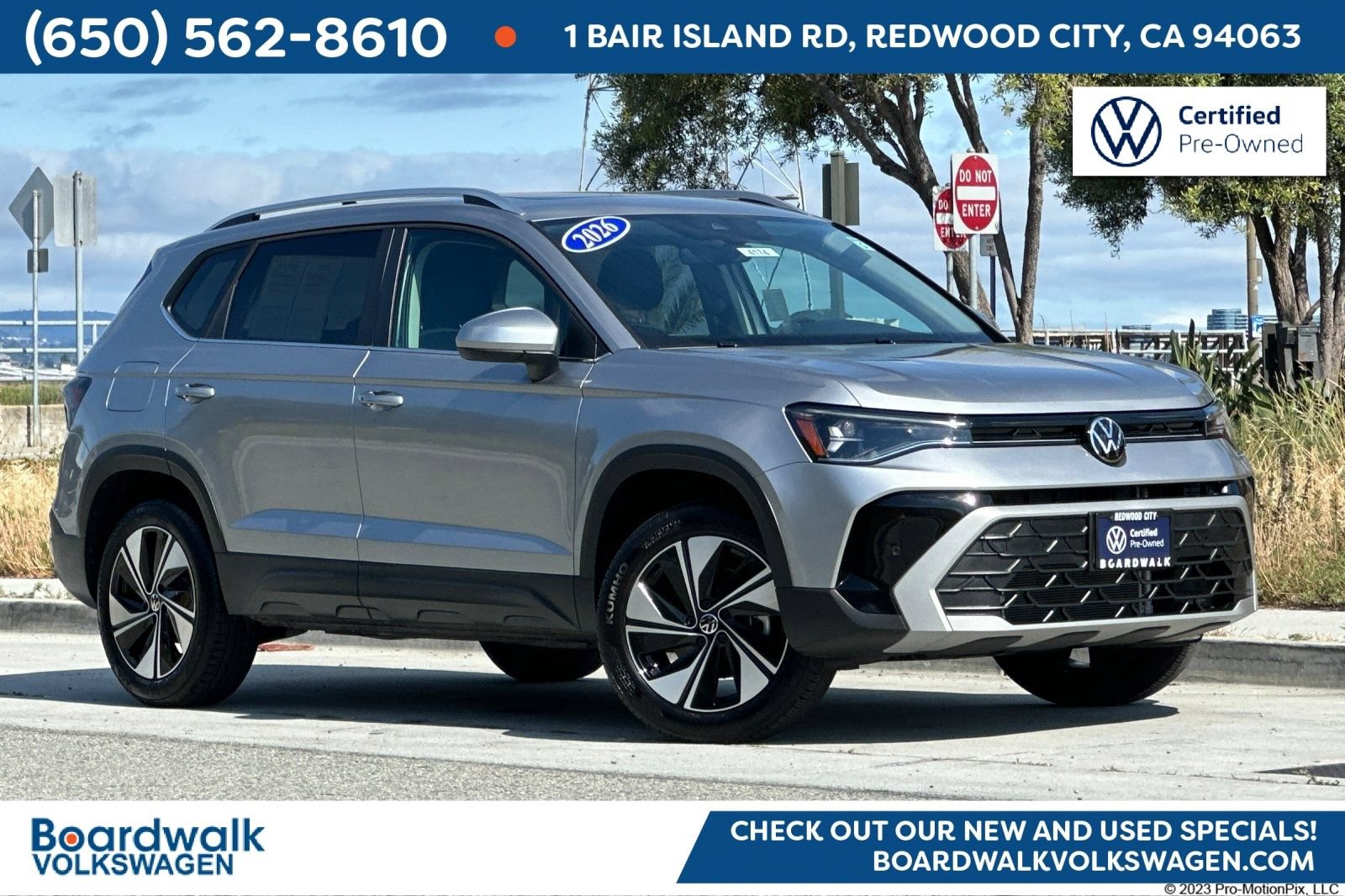 Certified 2026 Volkswagen Taos SE w/ Panoramic Sunroof Package AWD/4WD image 1