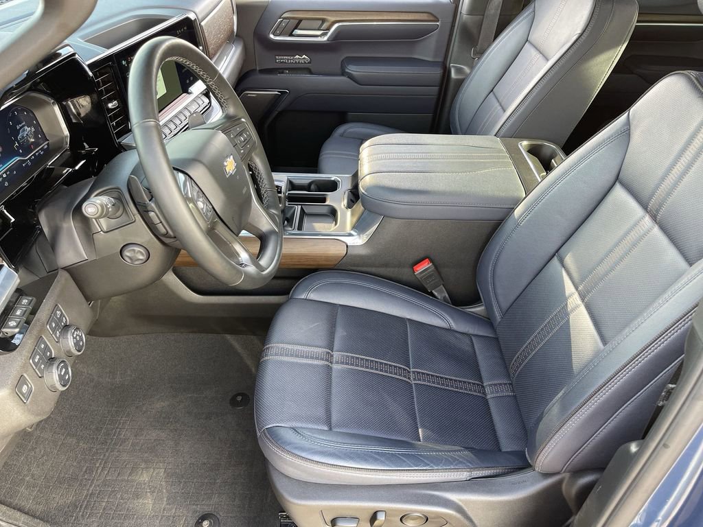 Used 2024 Chevrolet Silverado 1500 High Country w/ High Country Premium Package image 20