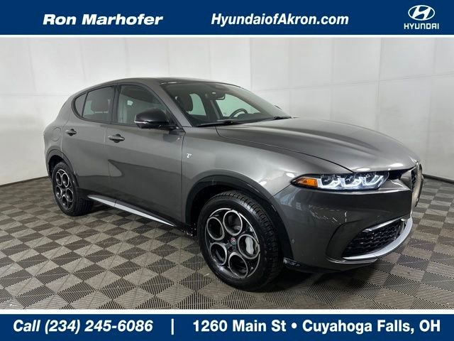 Used 2024 Alfa Romeo Tonale Ti image 1