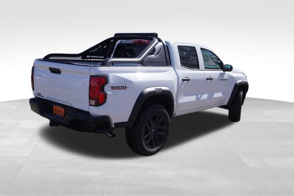 New 2025 Chevrolet Colorado Trail Boss w/ Midnight Edition image 5