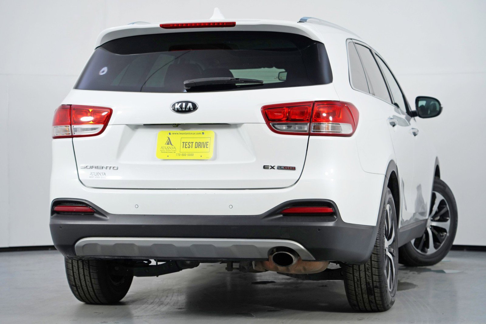 Used 2017 Kia Sorento EX w/ EX Advanced Touring Package image 4