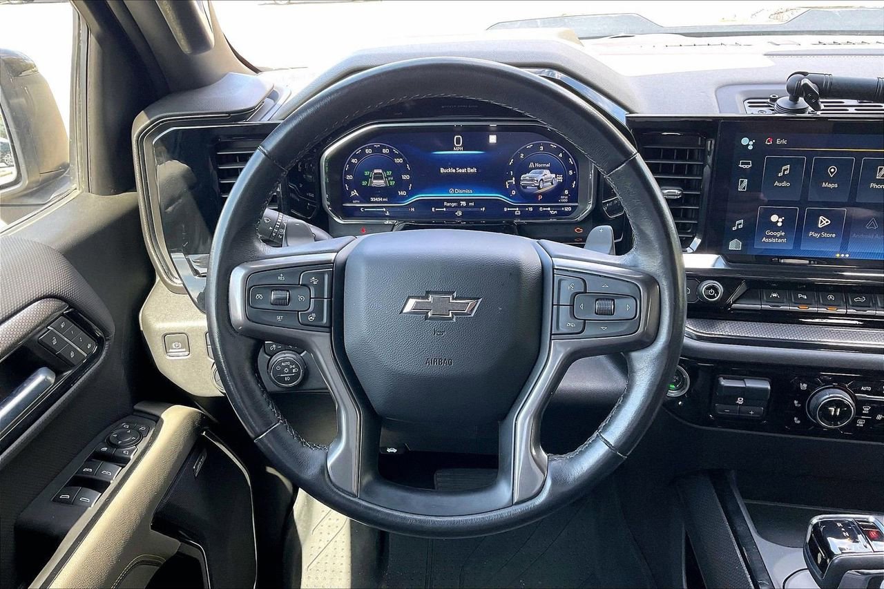 Used 2022 Chevrolet Silverado 1500 ZR2 w/ Technology Package image 10