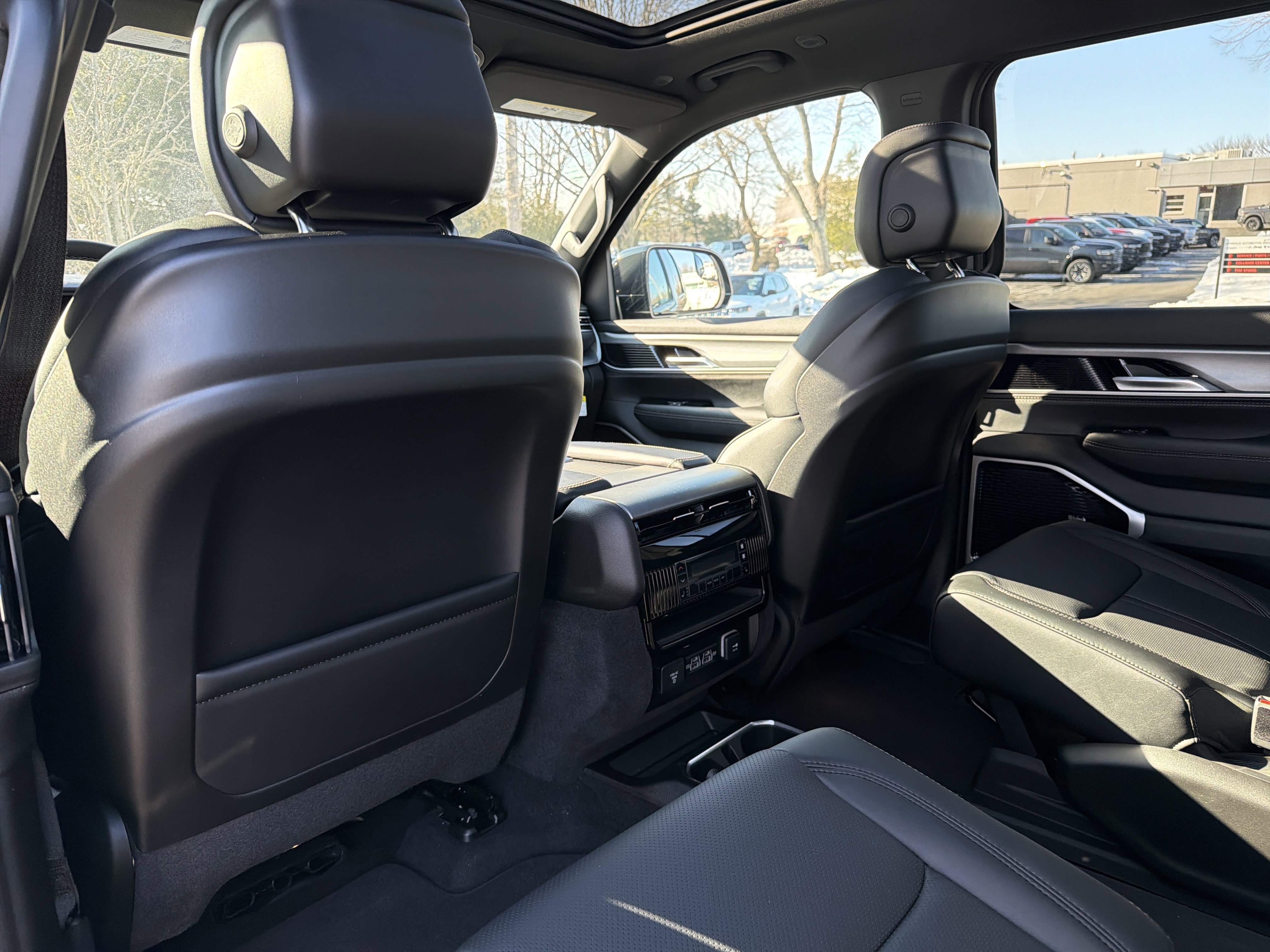 New 2026 Jeep Grand Wagoneer Limited image 19