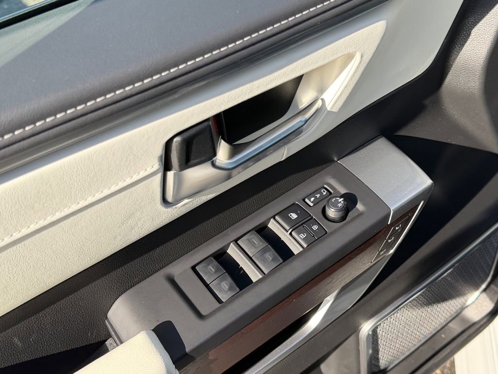 Used 2024 Toyota Tundra Capstone image 17