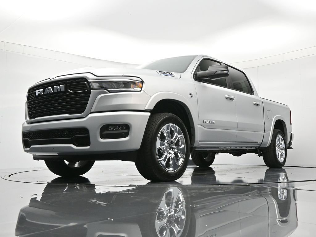 New 2026 RAM 1500 4x4 Crew Cab image 38