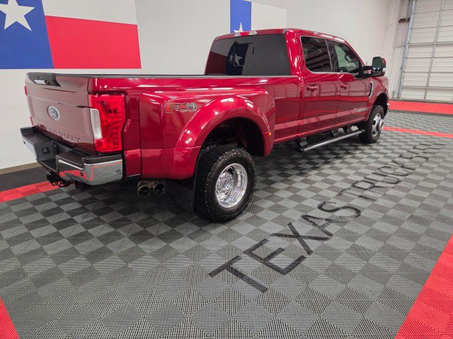 Used 2017 Ford F350 Lariat w/ FX4 Off-Road Package image 18