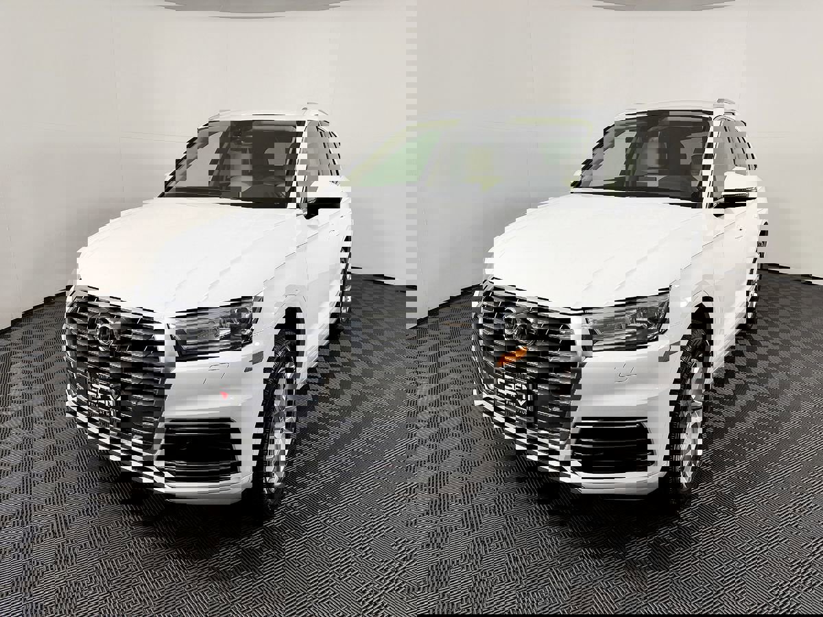 Used 2019 Audi Q5 2.0T Premium image 3