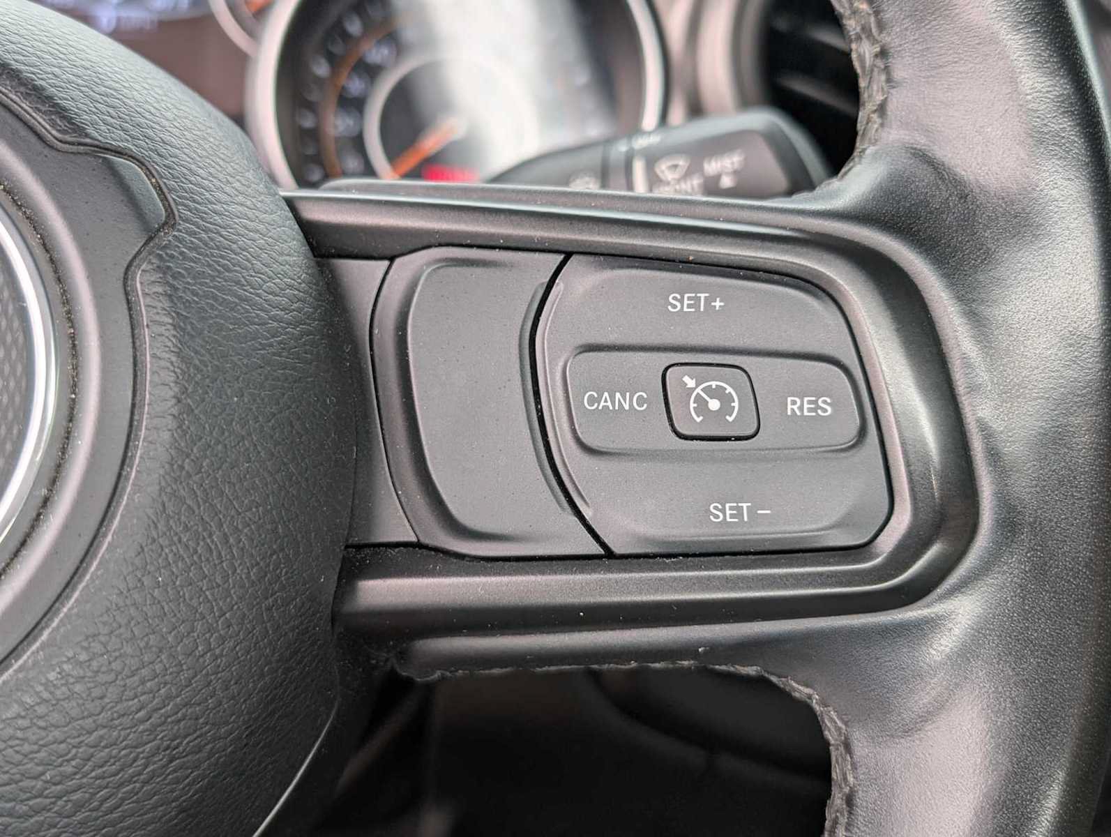 Used 2022 Jeep Wrangler Unlimited Sport AWD/4WD image 37
