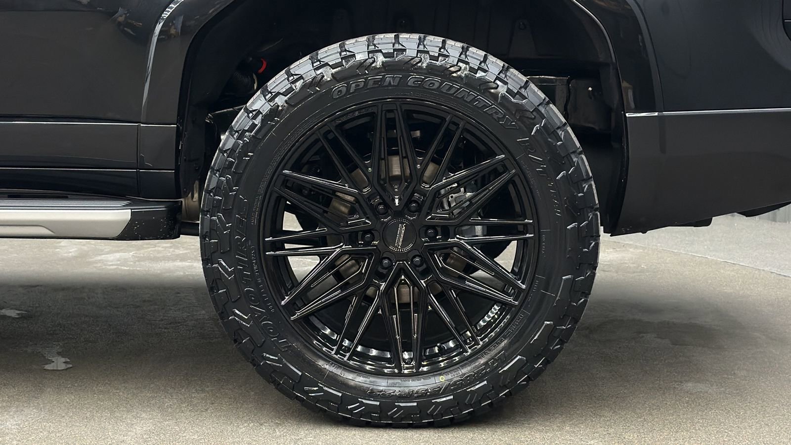 Used 2026 Lexus GX 550 550 Premium+ w/ Accessory Package (2T) image 12