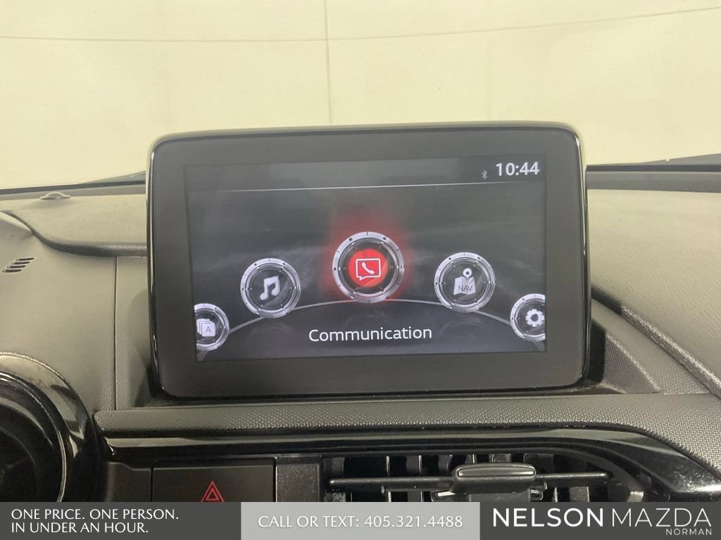 Used 2018 MAZDA MX-5 Miata Club RWD image 26