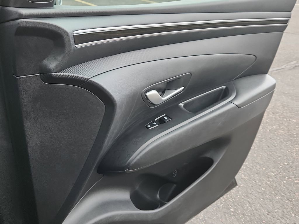 Used 2024 Hyundai Tucson Blue image 16