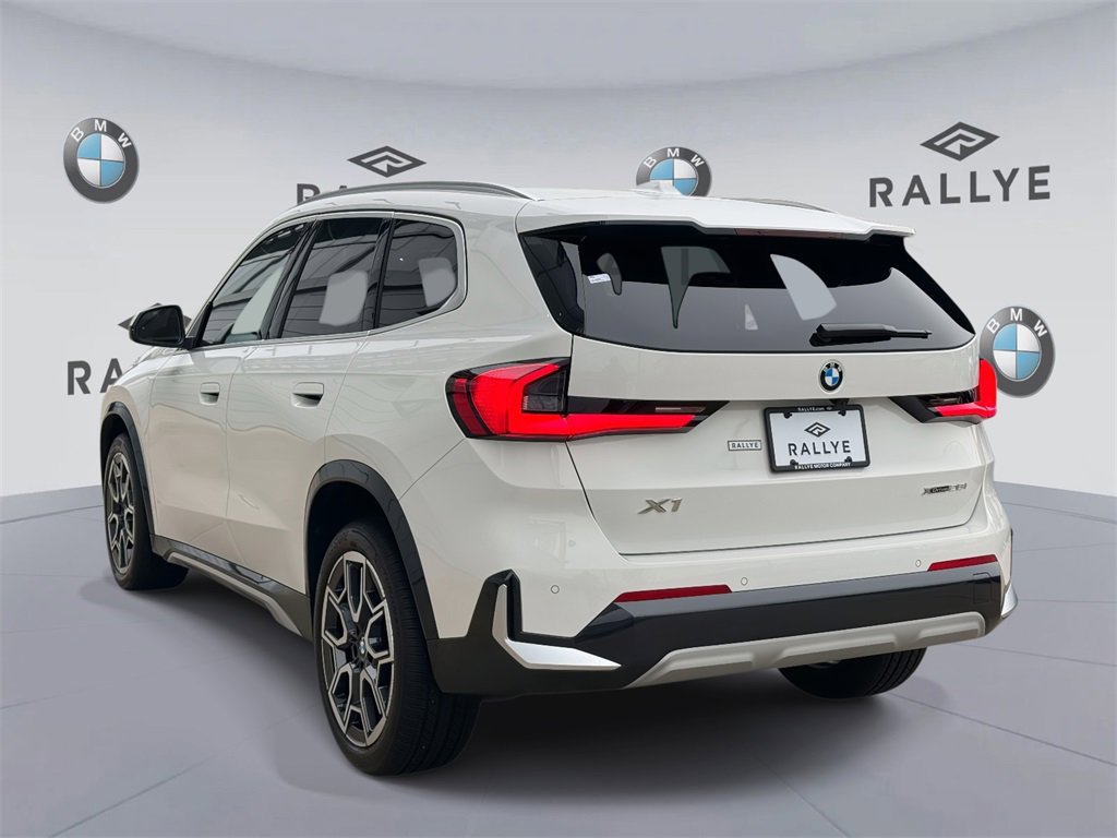 Certified 2025 BMW X1 xDrive28i w/ Technology Package image 6