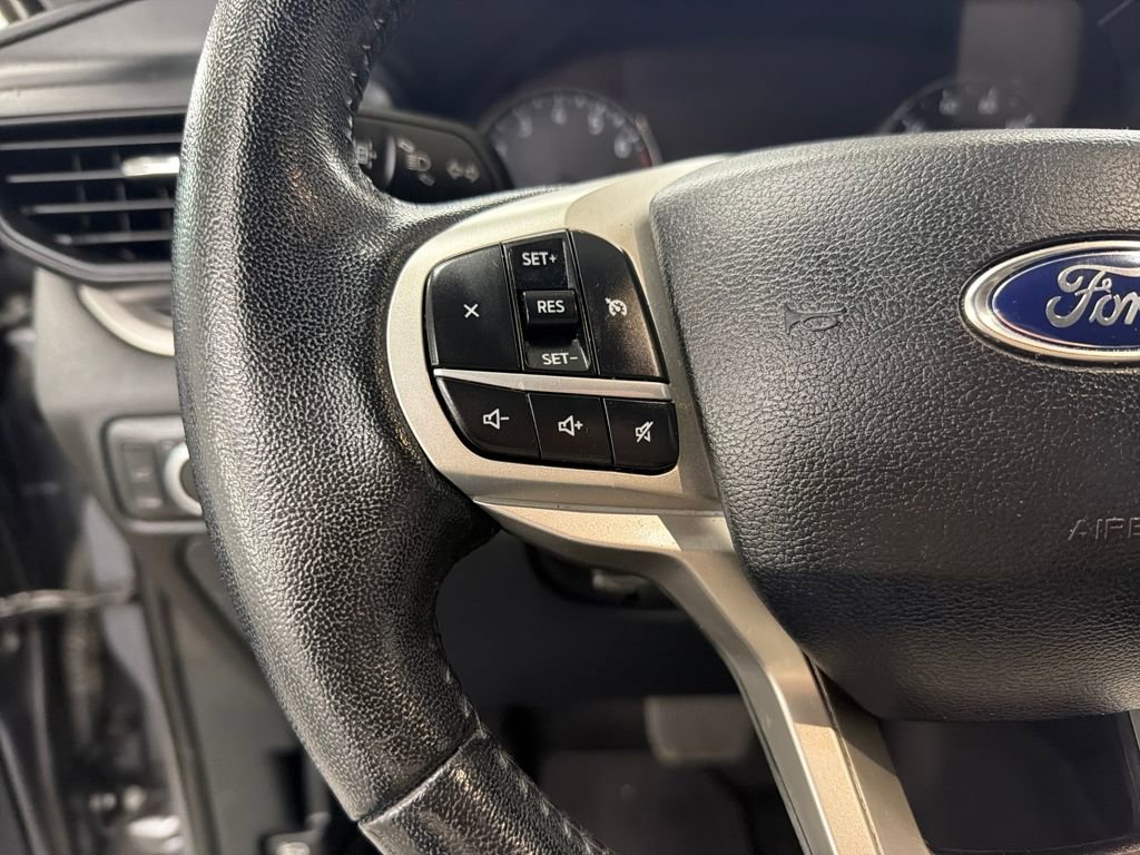 Certified 2021 Ford Explorer XLT image 18