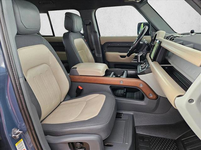 Used 2022 Land Rover Defender 110 X-Dynamic HSE image 24