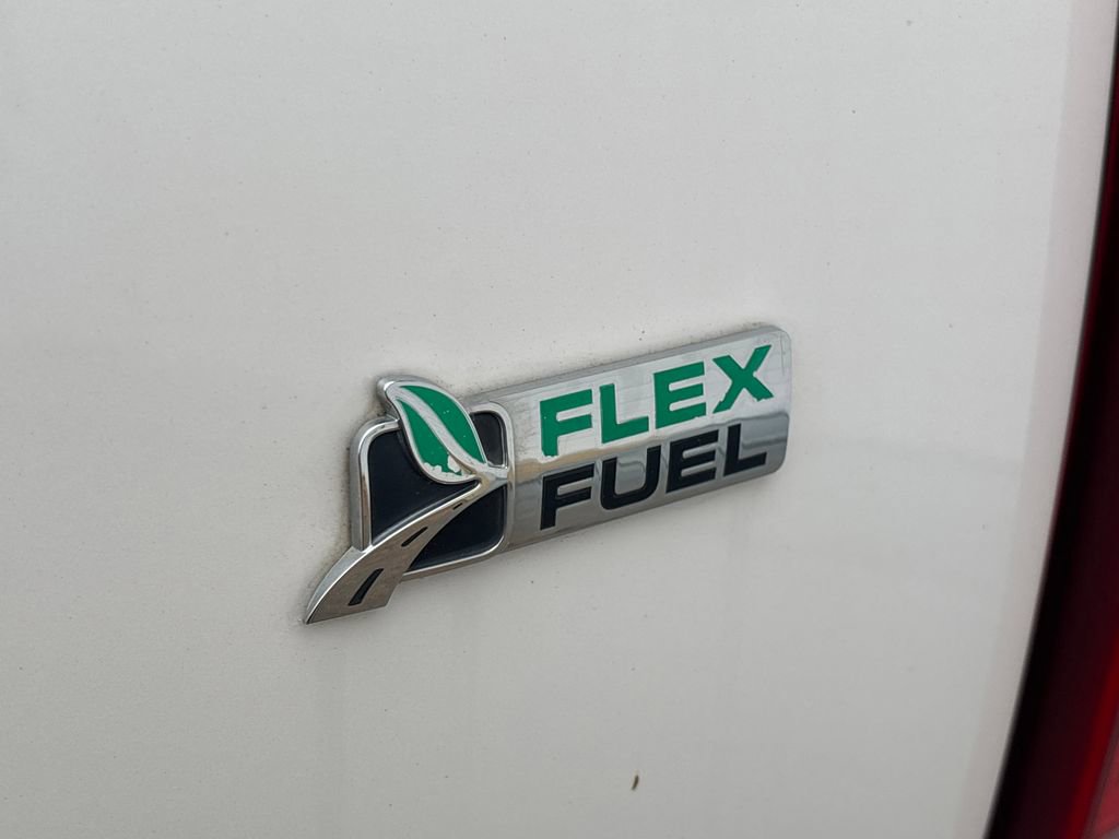 Used 2014 Ford Expedition XLT w/ Equipment Group 202A RWD image 33