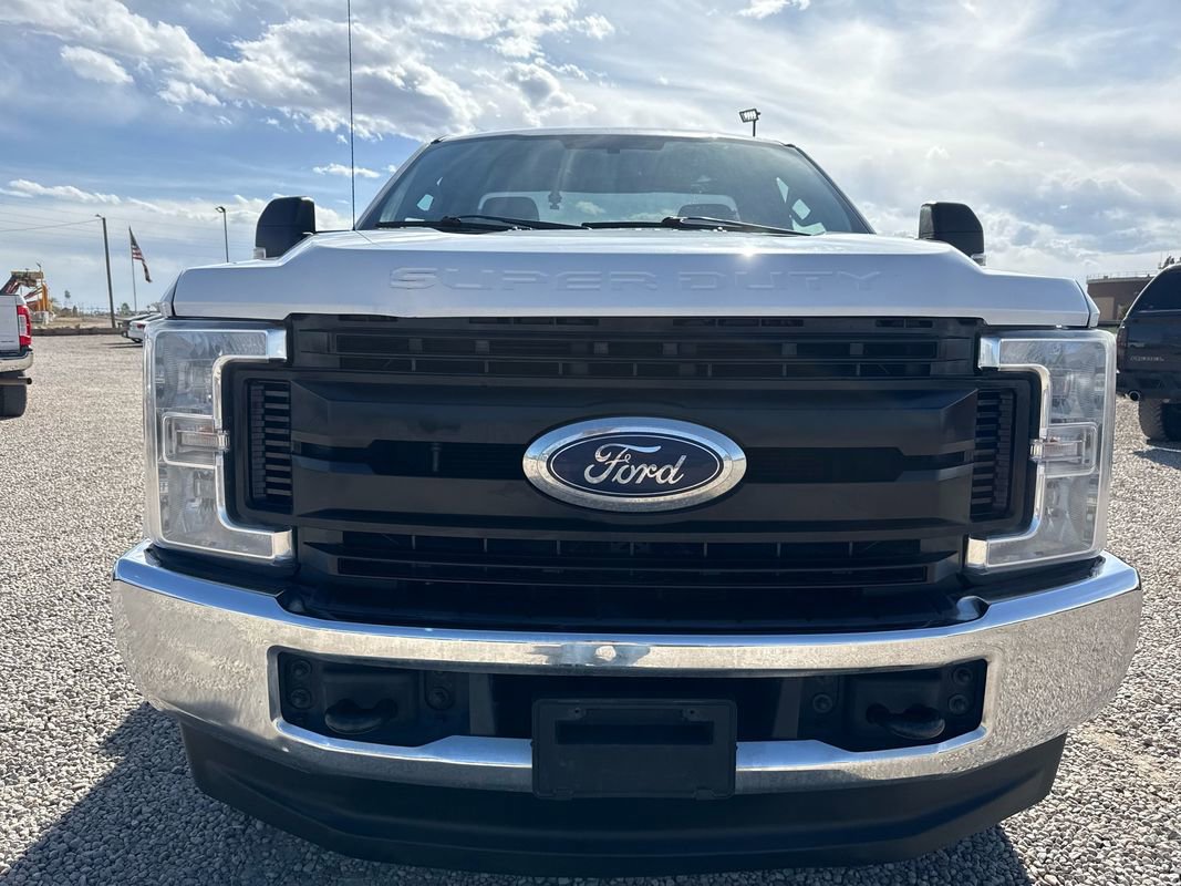 Used 2017 Ford F350 XL image 3