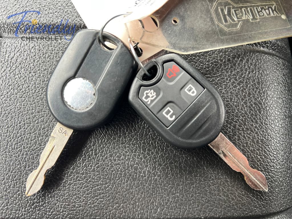 Used 2012 Ford Mustang Premium w/ Electronics Pkg RWD image 29