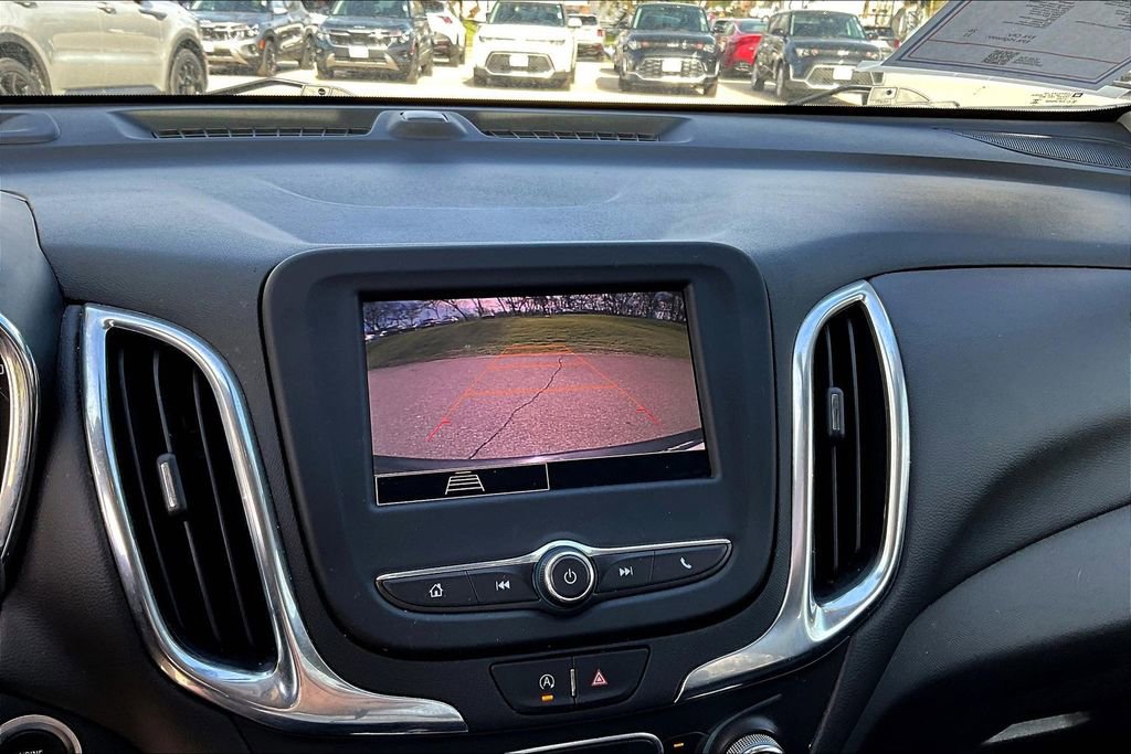 Used 2023 Chevrolet Equinox LT FWD image 13