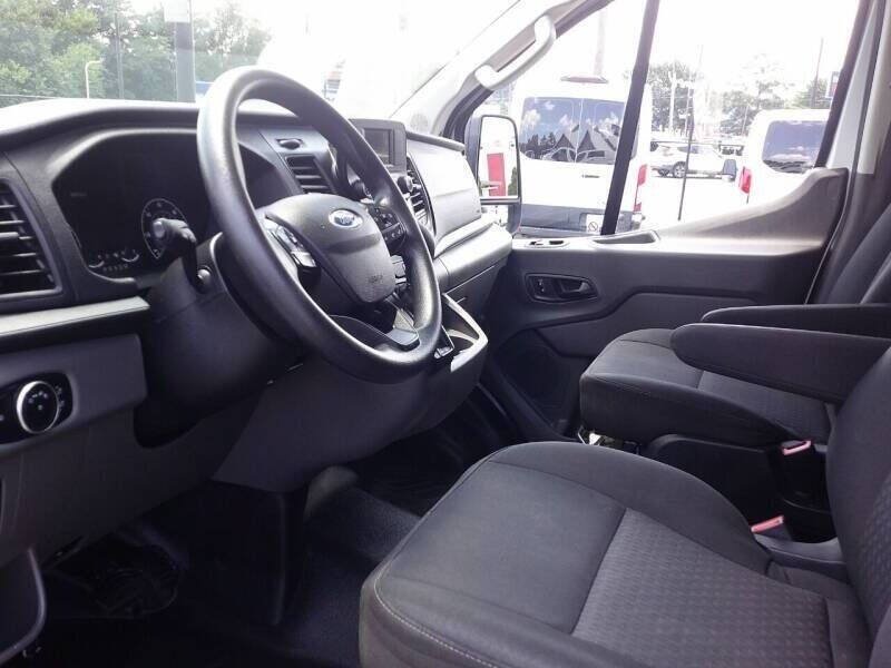 Used 2025 Ford Transit 250 Low Roof w/ Exterior Upgrade Package RWD image 13