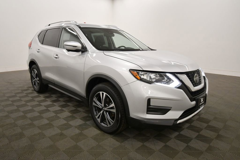 Used 2019 Nissan Rogue SV w/ Premium Package image 10
