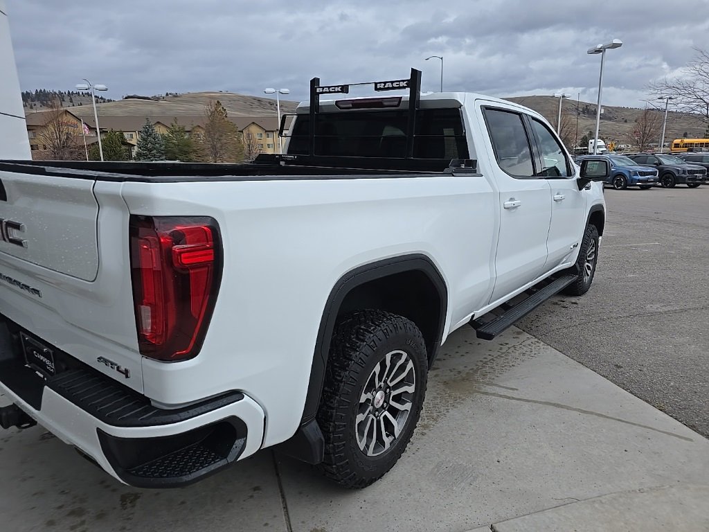 Used 2022 GMC Sierra 1500 AT4 image 6