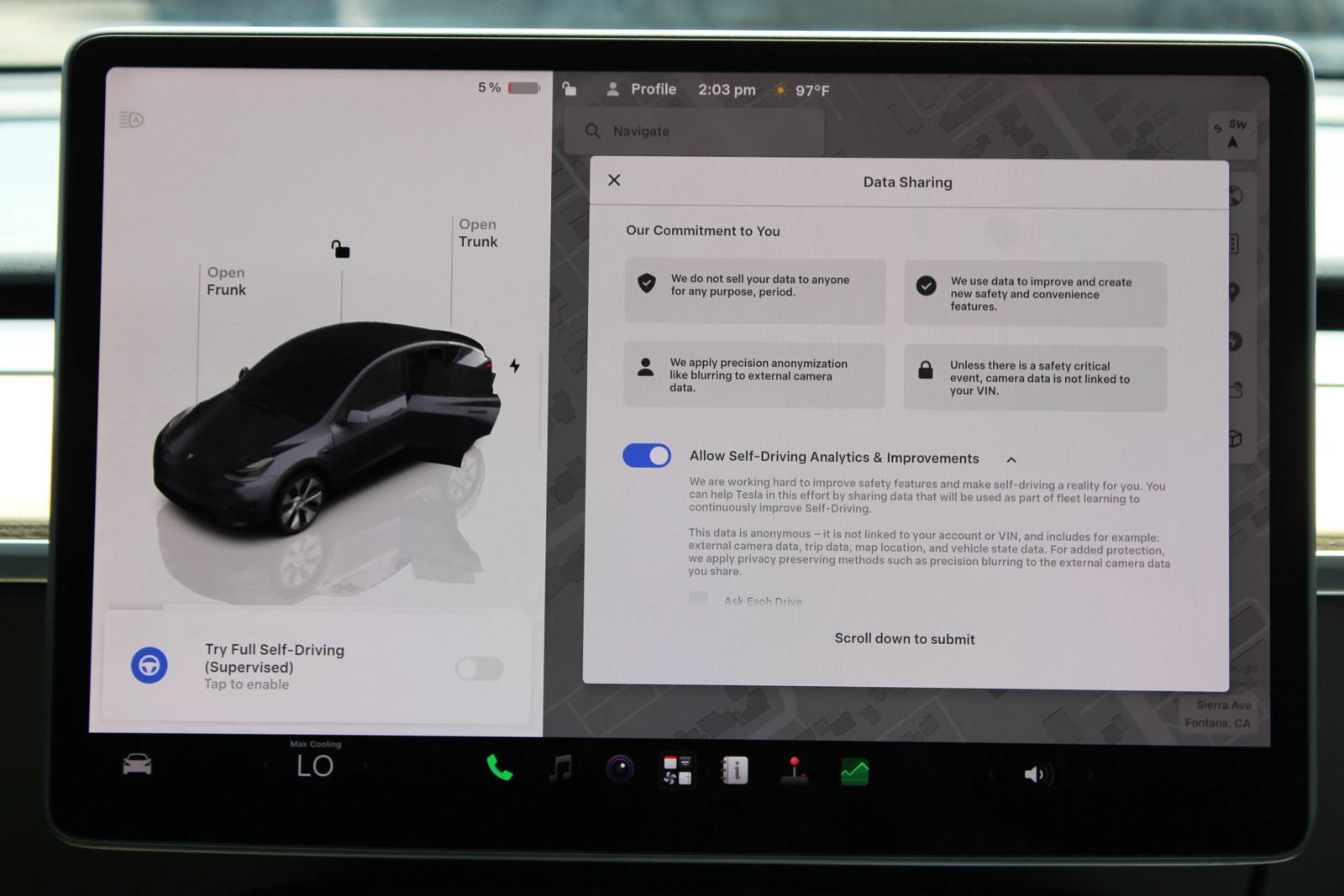 Used 2023 Tesla Model Y Long Range AWD/4WD image 23