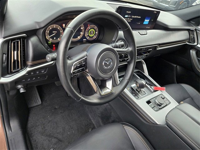 Certified 2025 MAZDA CX-70 3.3 Turbo S w/ Premium Package image 13
