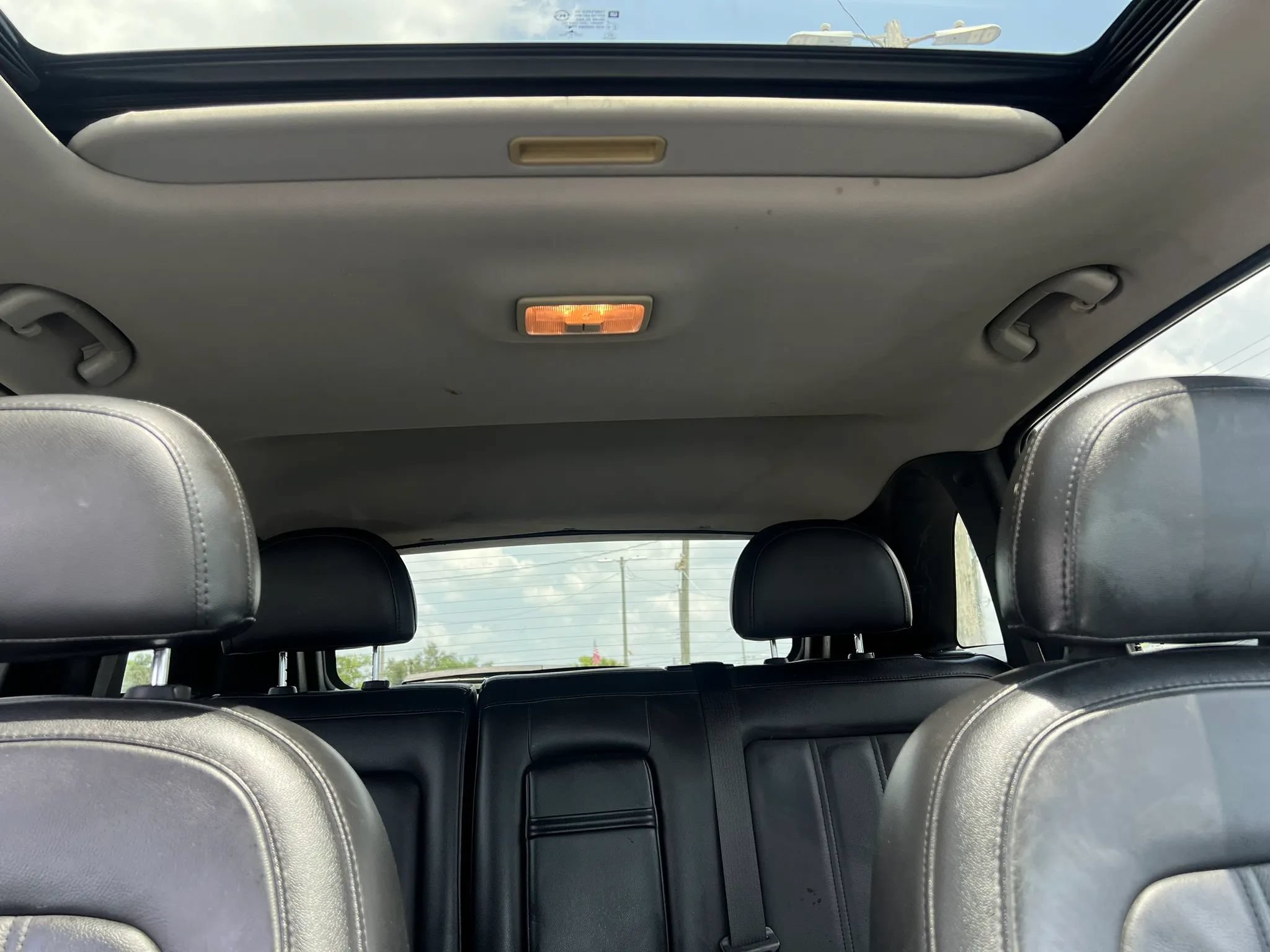 Used 2014 Chevrolet Captiva Sport LTZ FWD image 18