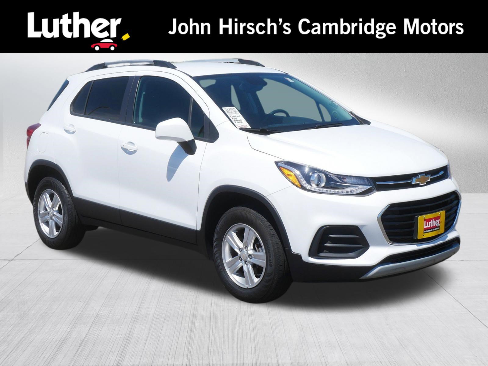 Used 2022 Chevrolet Trax LT w/ LT Convenience Package AWD/4WD image 1