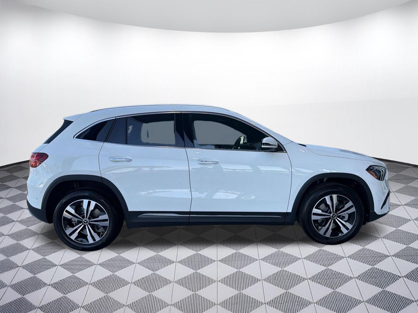 Used 2026 Mercedes-Benz GLA 250 image 8