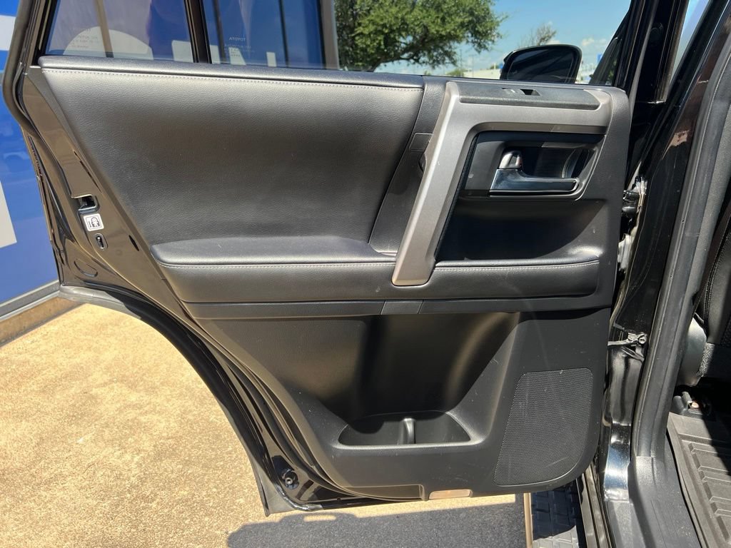 Used 2024 Toyota 4Runner SR5 Premium w/ Moonroof Package RWD image 24