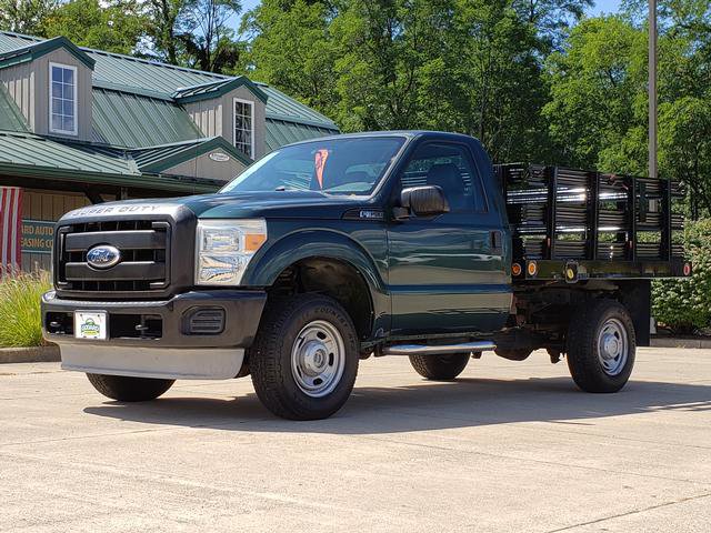 Used 2011 Ford F350 XL w/ Skid Plate Pkg image 1