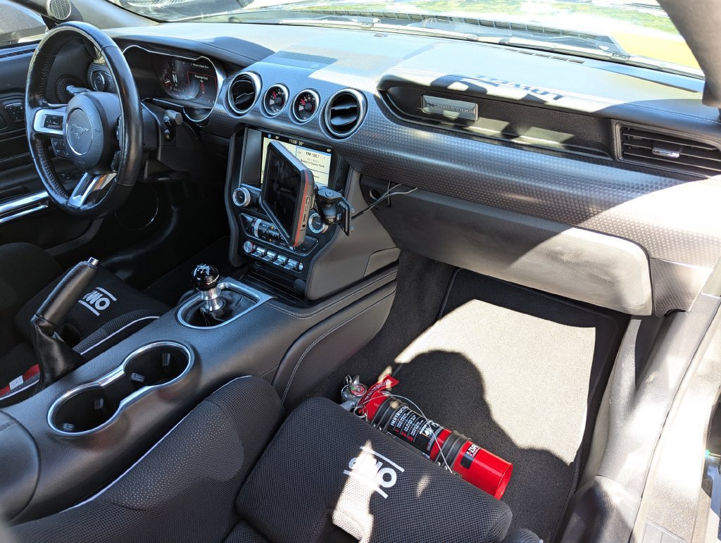Used 2019 Ford Mustang GT Premium w/ GT Performance Package RWD image 37