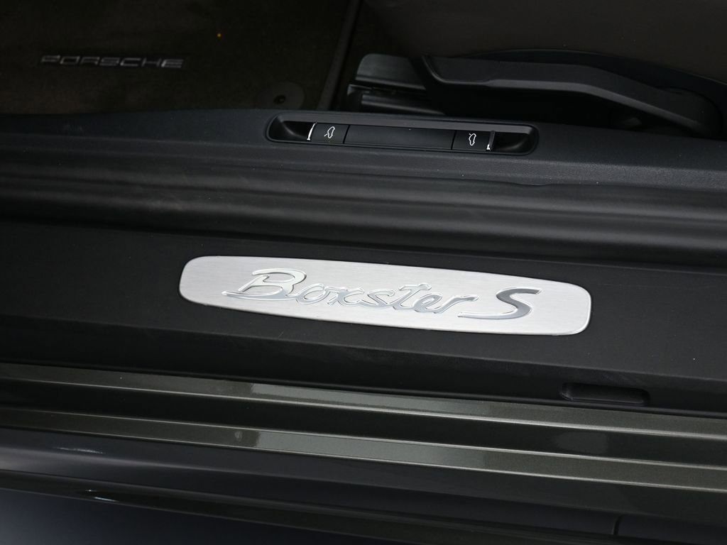 Certified 2021 Porsche 718 Boxster S image 16