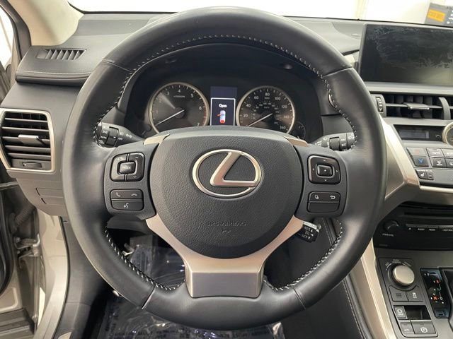 Used 2015 Lexus NX 200t FWD image 13