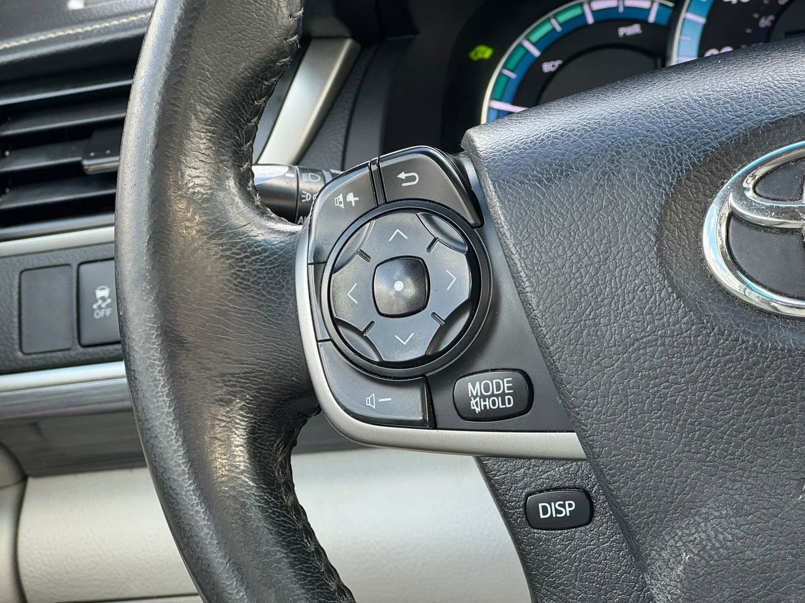 Used 2012 Toyota Camry XLE w/ Leather Pkg FWD image 23