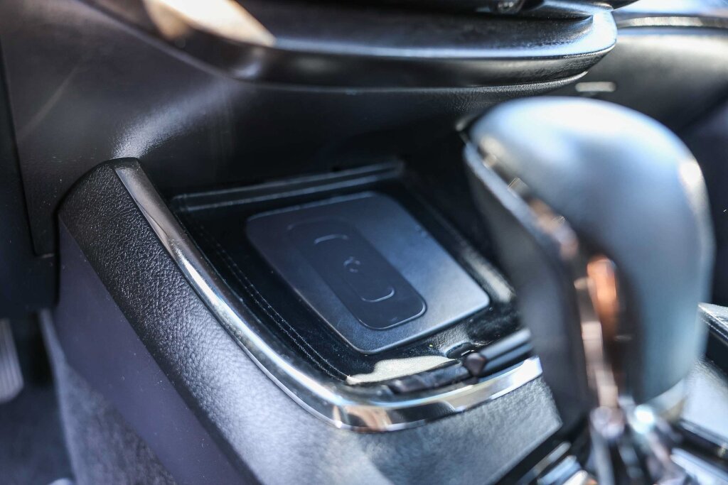 Used 2016 Toyota Avalon XLE Premium FWD image 12