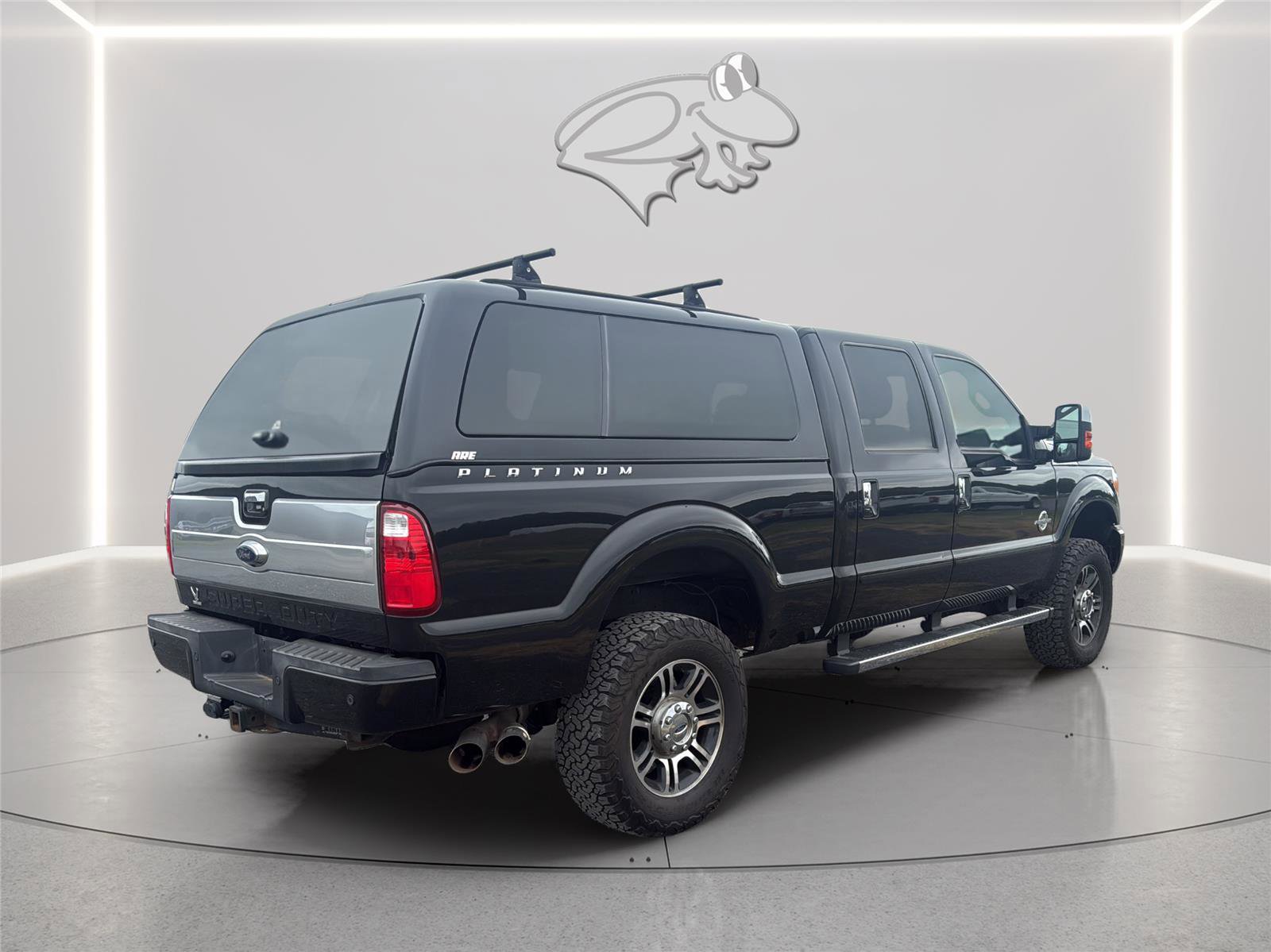 Used 2015 Ford F250 Platinum w/ FX4 Off-Road Package AWD/4WD image 5