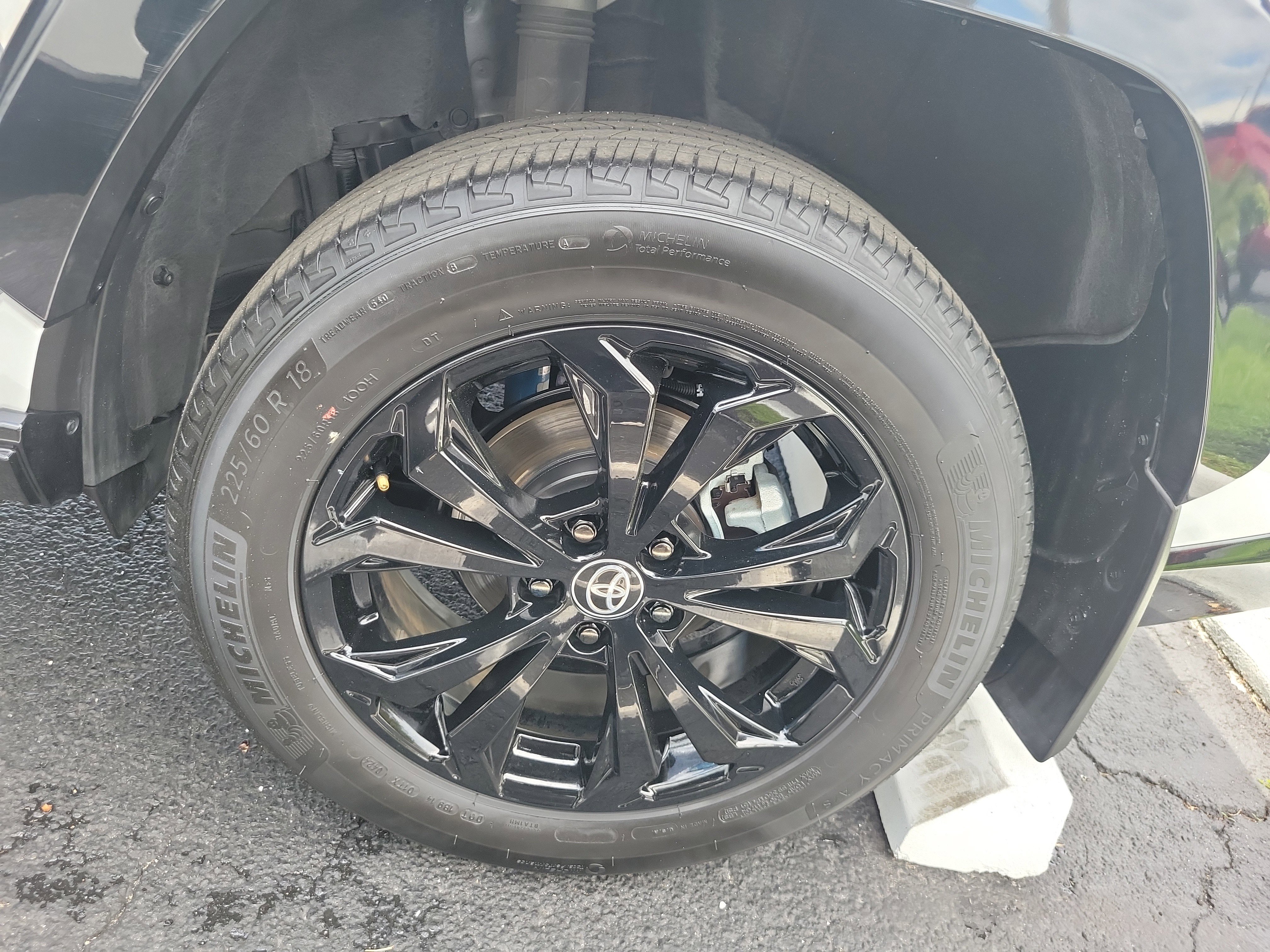 Used 2024 Toyota RAV4 XSE image 29