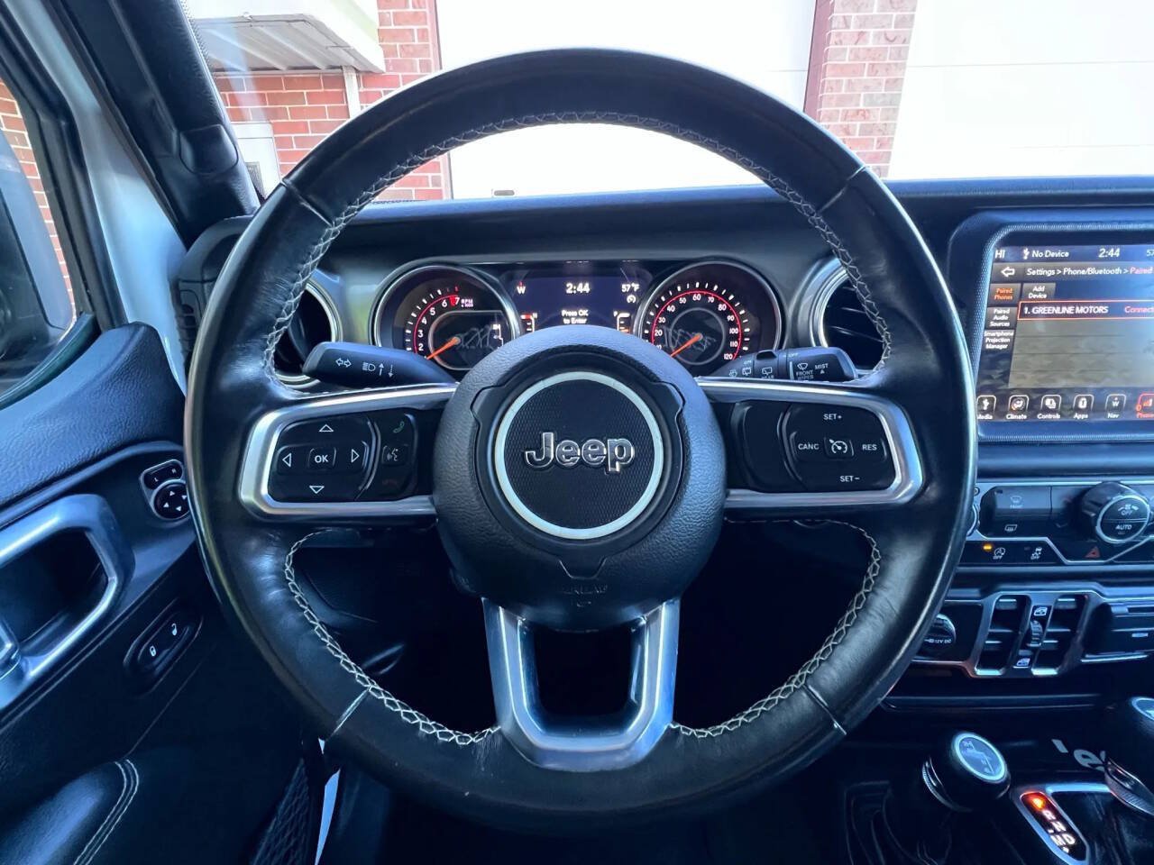Used 2020 Jeep Wrangler Unlimited Sahara w/ Uconnect 4C Nav & Sound Group AWD/4WD image 27