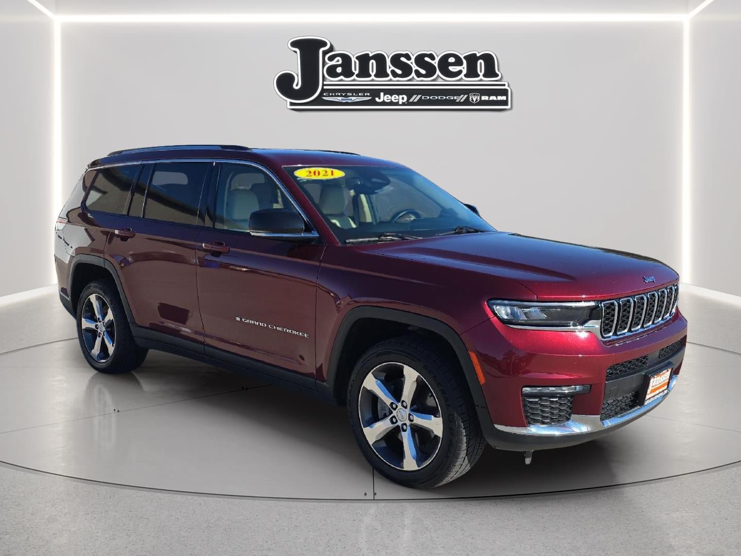Used 2021 Jeep Grand Cherokee L Limited AWD/4WD image 7