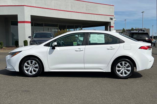 Certified 2024 Toyota Corolla LE FWD image 9